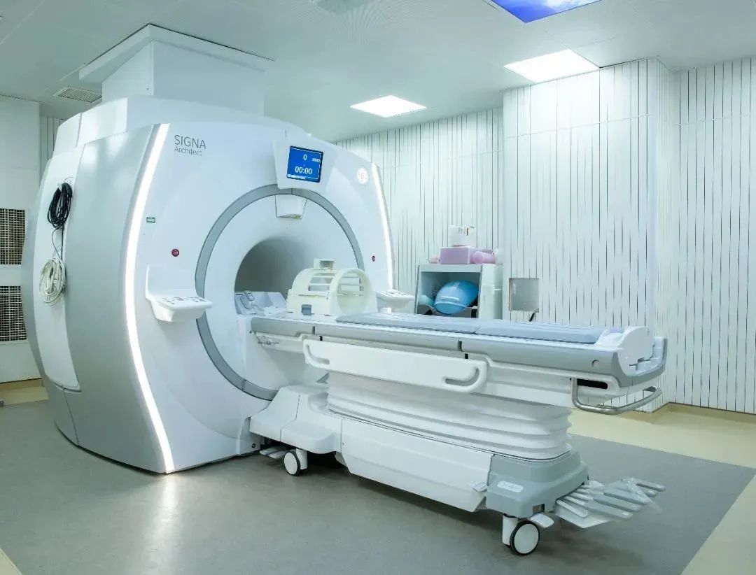 mri.jpg 图片